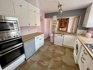 Photo 8- click for photo gallery